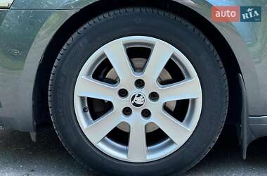 Універсал Skoda Octavia 2017 в  фото 10 Універсал Skoda Octavia 2017 в