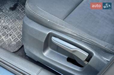 Універсал Skoda Octavia 2017 в  фото 15 Універсал Skoda Octavia 2017 в