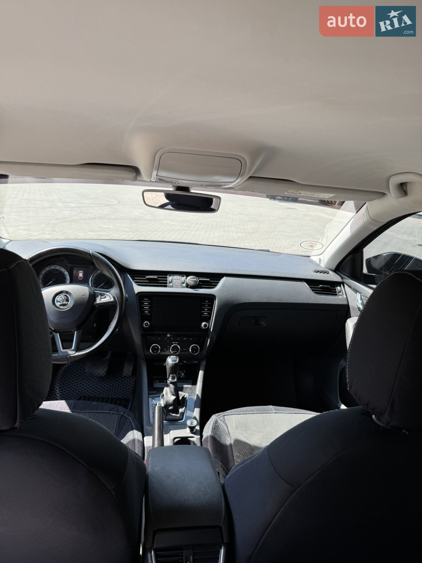 2017 Skoda Octavia - мініатюра 12