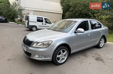 Лифтбек Skoda Octavia 2011 в Житомире