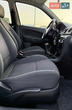Универсал Skoda Octavia 2010 в 