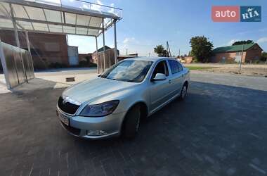 Лифтбек Skoda Octavia 2009 в Лубнах