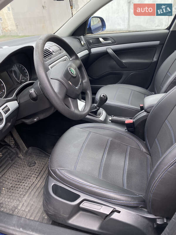 Ліфтбек Skoda Octavia 2010 в Львові фото 18 Ліфтбек Skoda Octavia 2010 в Львові