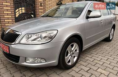 Лифтбек Skoda Octavia 2011 в Луцке