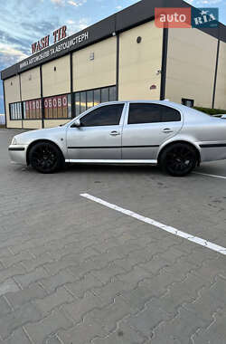 Лифтбек Skoda Octavia 2008 в 