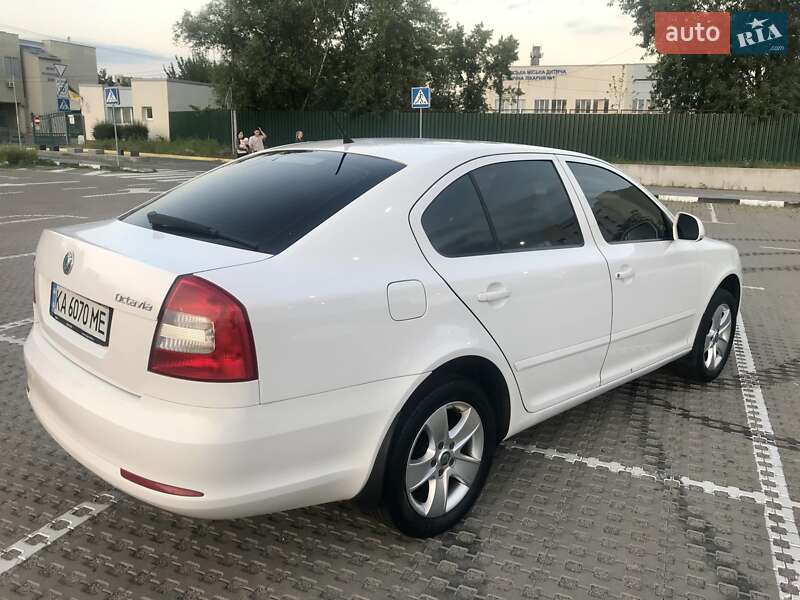 Лифтбек Skoda Octavia 2011 в Киеве фото 6 Лифтбек Skoda Octavia 2011 в Киеве