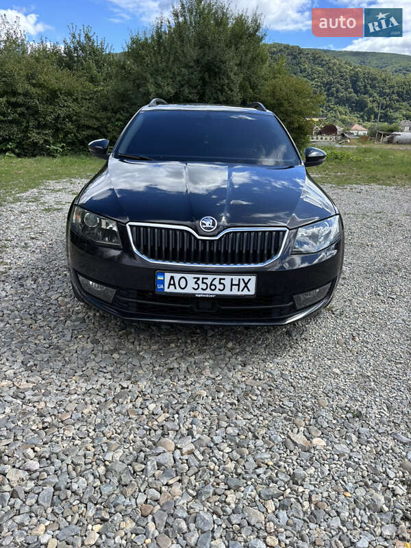 Універсал Skoda Octavia 2015 в Виноградові