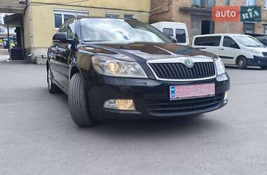 Универсал Skoda Octavia 2010 в Волочиске