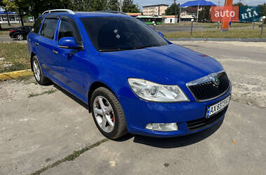 Універсал Skoda Octavia 2010 в Харкові