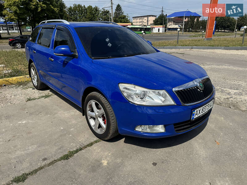 Универсал Skoda Octavia 2010 в 