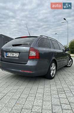 Универсал Skoda Octavia 2011 в 