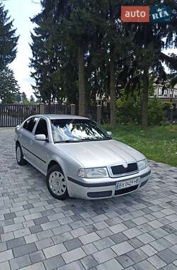 Ліфтбек Skoda Octavia 2003 в Старокостянтинові