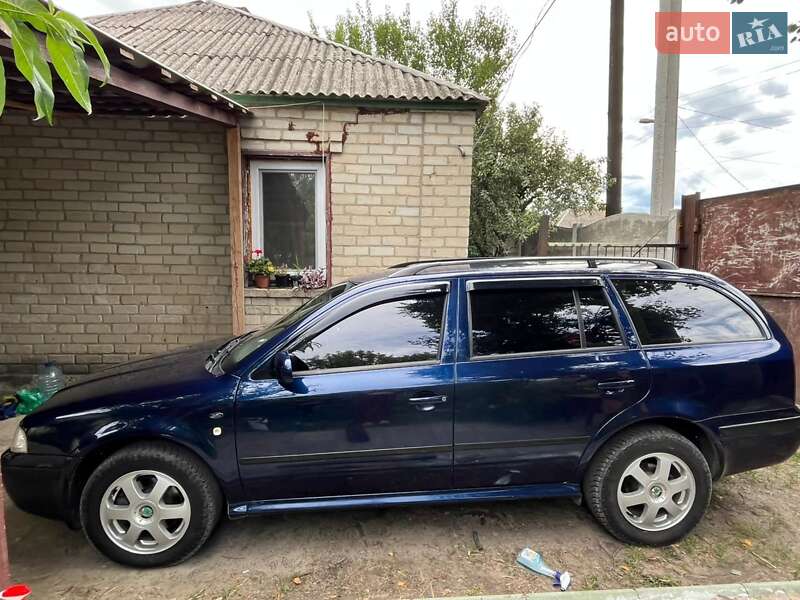 Универсал Skoda Octavia 2002 в Харькове