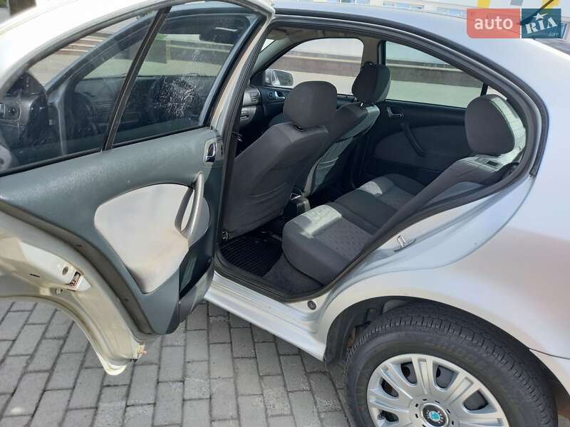 Ліфтбек Skoda Octavia 2006 в Дніпрі фото 6 Ліфтбек Skoda Octavia 2006 в Дніпрі