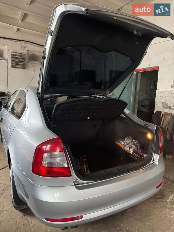 Лифтбек Skoda Octavia 2012 в Ровно