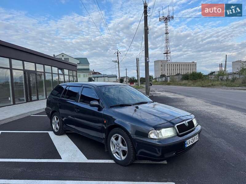 Skoda Octavia 2000
