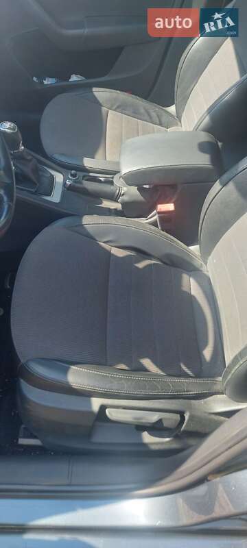 Лифтбек Skoda Octavia 2014 в Прилуках фото 2 Лифтбек Skoda Octavia 2014 в Прилуках