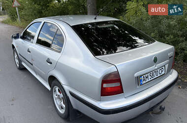 Лифтбек Skoda Octavia 1997 в 