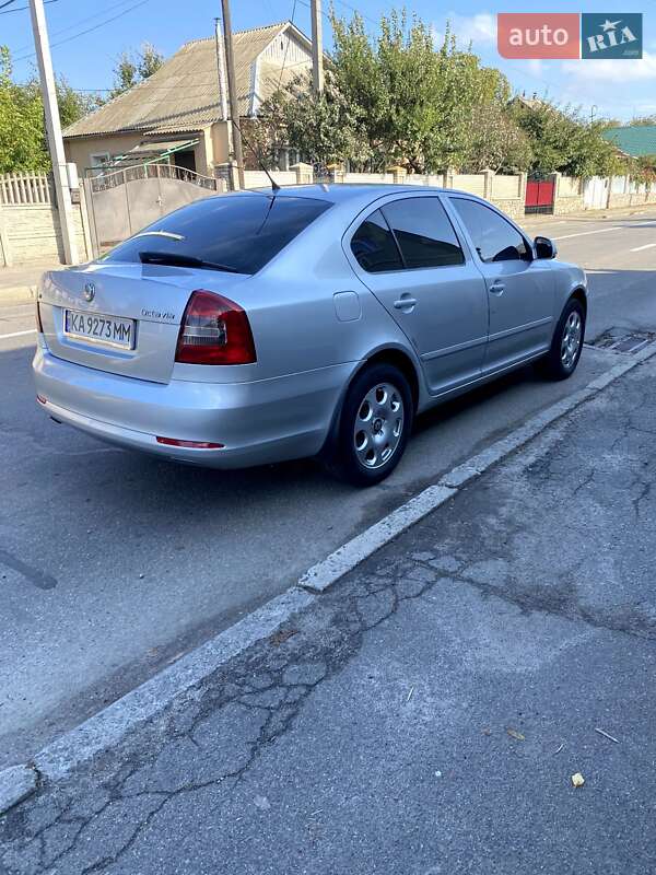 Лифтбек Skoda Octavia 2010 в Белой Церкви фото 4 Лифтбек Skoda Octavia 2010 в Белой Церкви