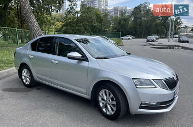 Ліфтбек Skoda Octavia 2019 в Харкові