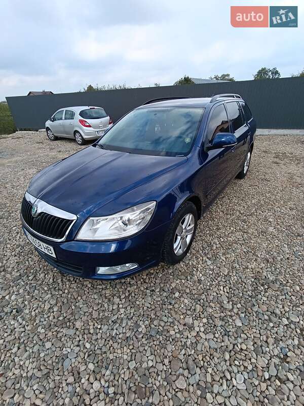 Универсал Skoda Octavia 2010 в Брошневе-Осаде