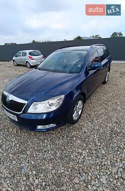 Универсал Skoda Octavia 2010 в 