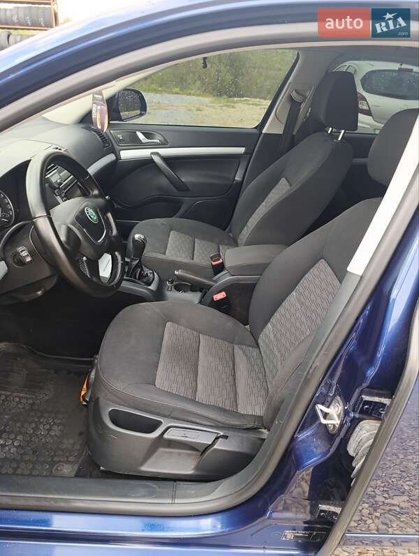 Универсал Skoda Octavia 2010 в Брошневе-Осаде