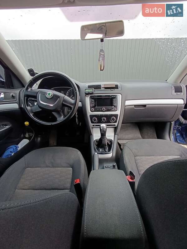 Универсал Skoda Octavia 2010 в Брошневе-Осаде