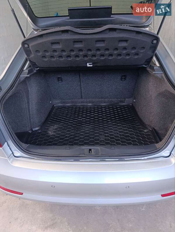 Ліфтбек Skoda Octavia 2012 в Коростені