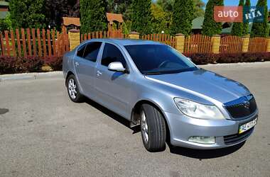 Лифтбек Skoda Octavia 2010 в Днепре