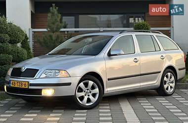 Универсал Skoda Octavia 2009 в Стрые