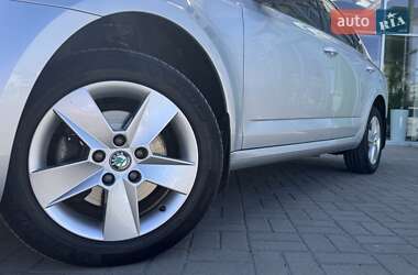 Лифтбек Skoda Octavia 2013 в 