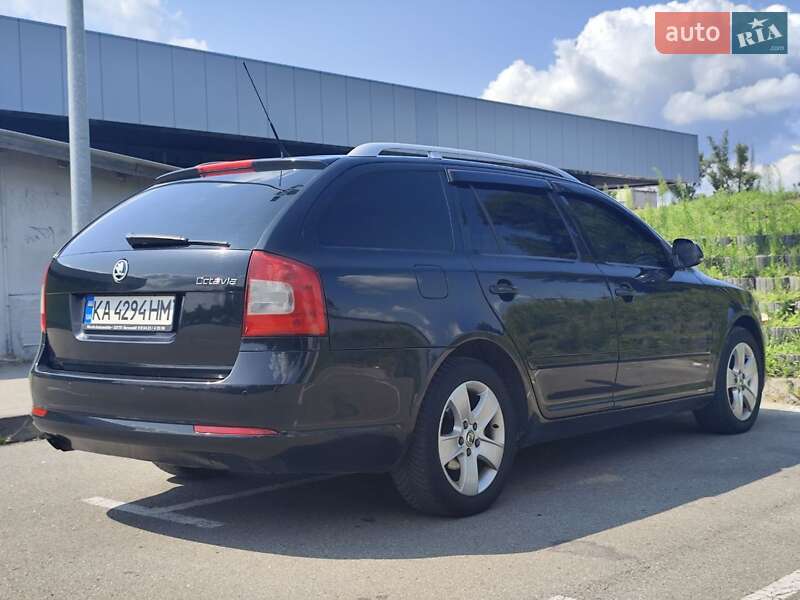 Універсал Skoda Octavia 2009 в Києві