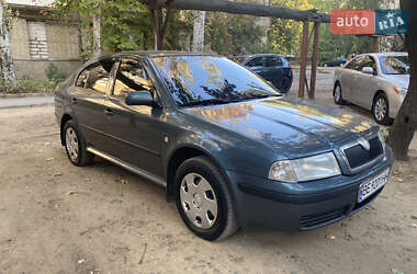 Лифтбек Skoda Octavia 2004 в Николаеве