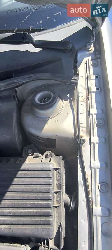 Универсал Skoda Octavia 2004 в Звягеле