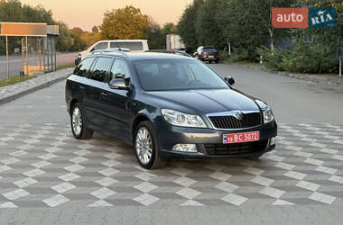 Универсал Skoda Octavia 2010 в 