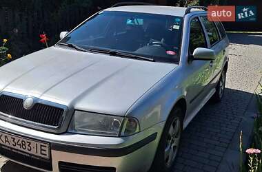 Универсал Skoda Octavia 2002 в 