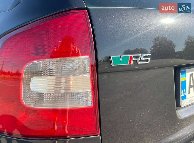 Универсал Skoda Octavia 2010 в Ладыжине