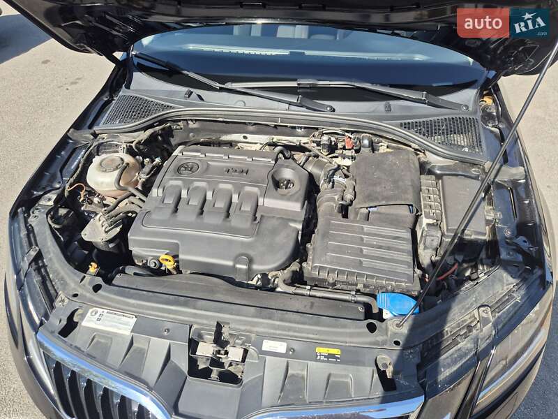 Універсал Skoda Octavia 2017 в Лозовій