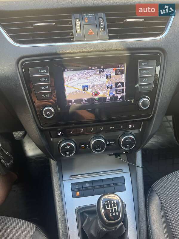 Універсал Skoda Octavia 2015 в Львові