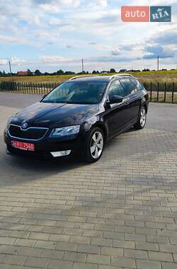 Универсал Skoda Octavia 2015 в Луцке