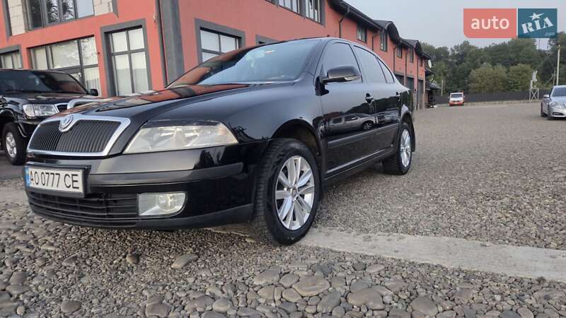 Лифтбек Skoda Octavia 2005 в Тячеве