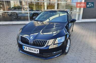 Лифтбек Skoda Octavia 2017 в 