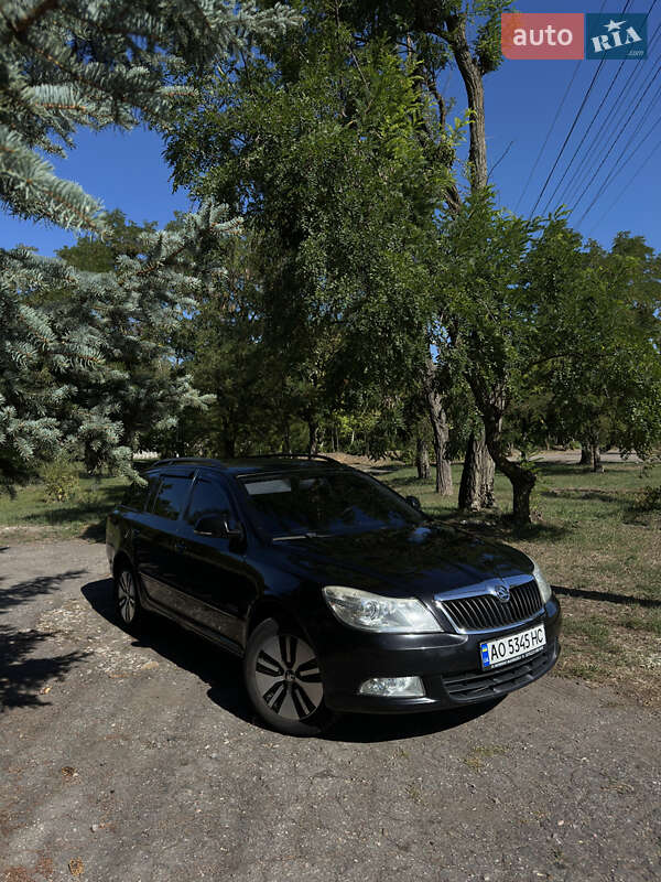 Універсал Skoda Octavia 2009 в Харкові