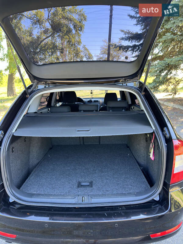 Універсал Skoda Octavia 2009 в Харкові