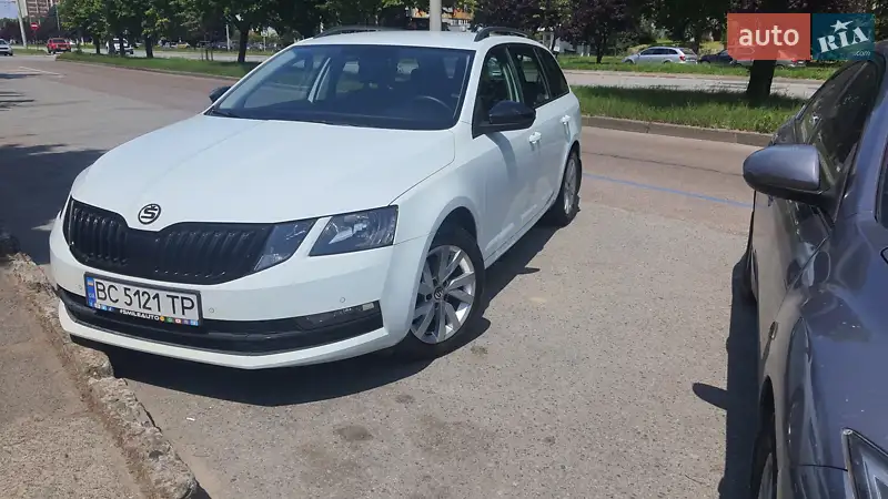 Skoda Octavia 2017 VIN TMBJG7NE4J0238061 фото оголошення 15 з 108