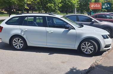 Универсал Skoda Octavia 2017 в 