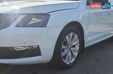 Универсал Skoda Octavia 2017 в 