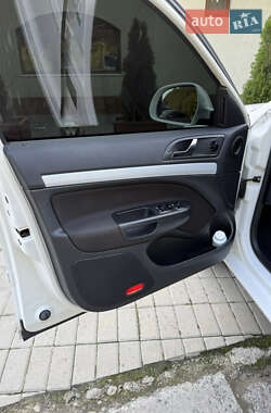 Лифтбек Skoda Octavia 2011 в 