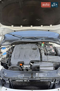 Лифтбек Skoda Octavia 2011 в 